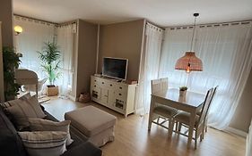 Cardedeu City And Circuit Apartment
